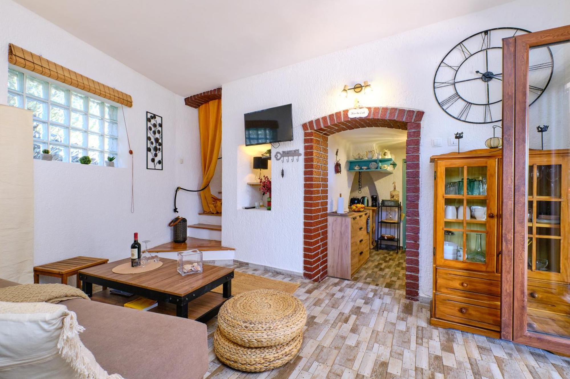 Apartamento Amazing House, 20 M From The Beach, 80 M2 Martinšćica Exterior foto